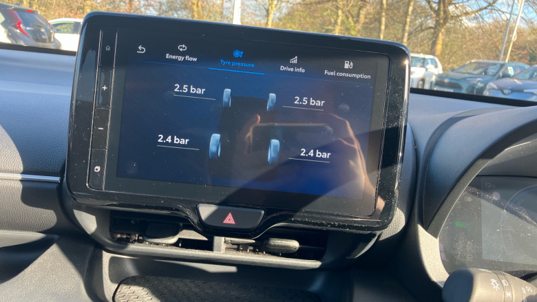 Toyota Yaris 1.5 Hybrid Design 5dr CVT Hybrid Hatchback